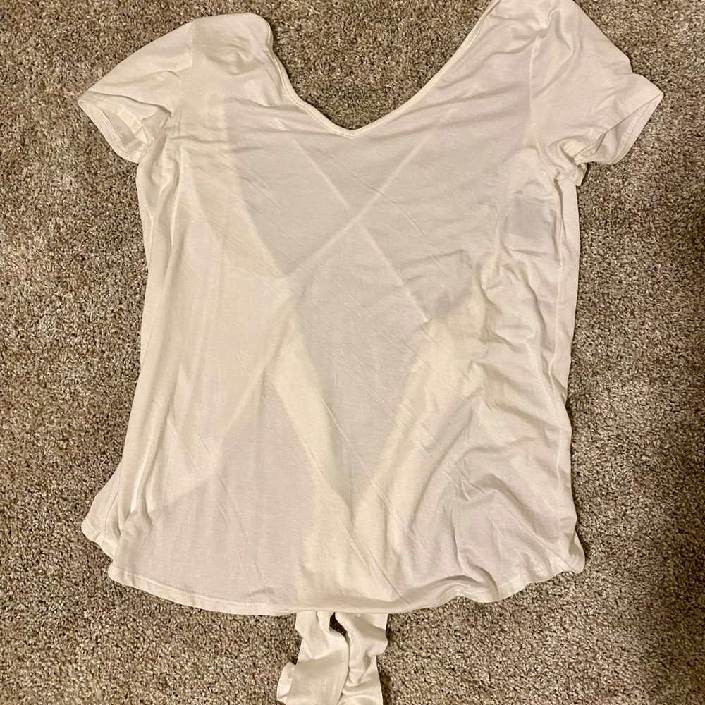 Backless V-neck White Tee